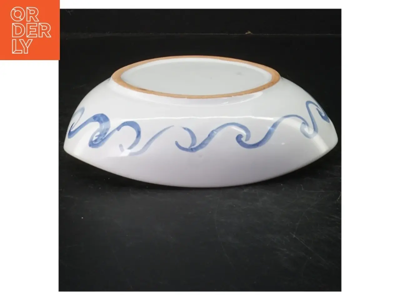 Billede 3 - Håndmalet keramik fad (str. 17,5 x 17,5 cm)