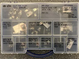 blandet parti of MOSFET Transistors & Power - IRF