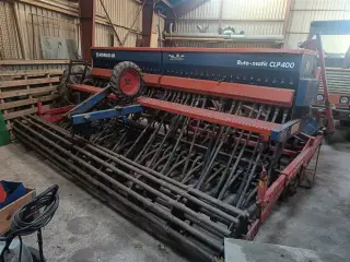 Nordsten ROTOMATIC CLP 400 med en 4 m Agro kombi-flex harve
