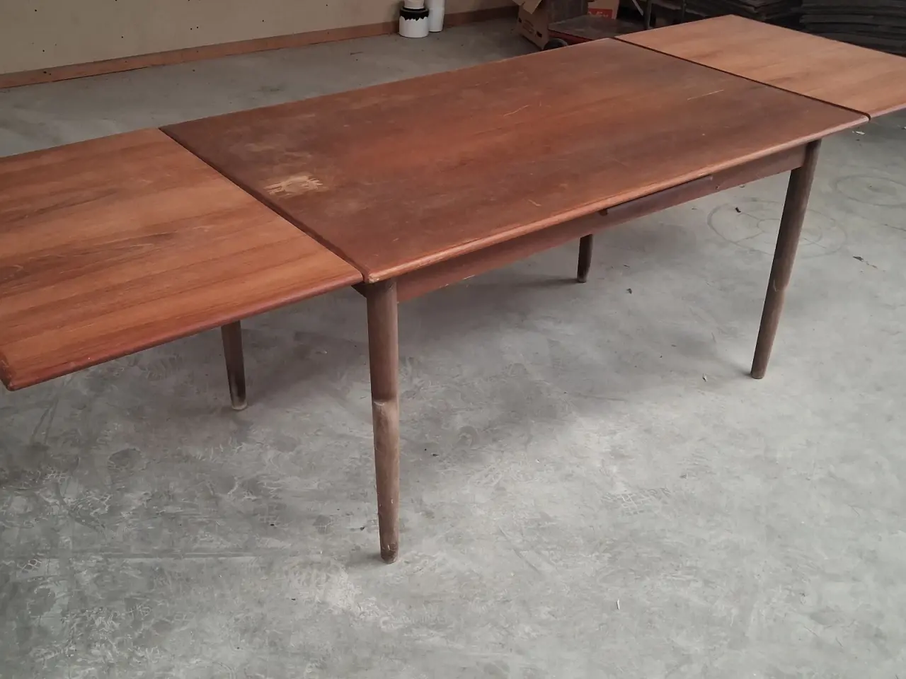 Billede 2 - Teak spisebord