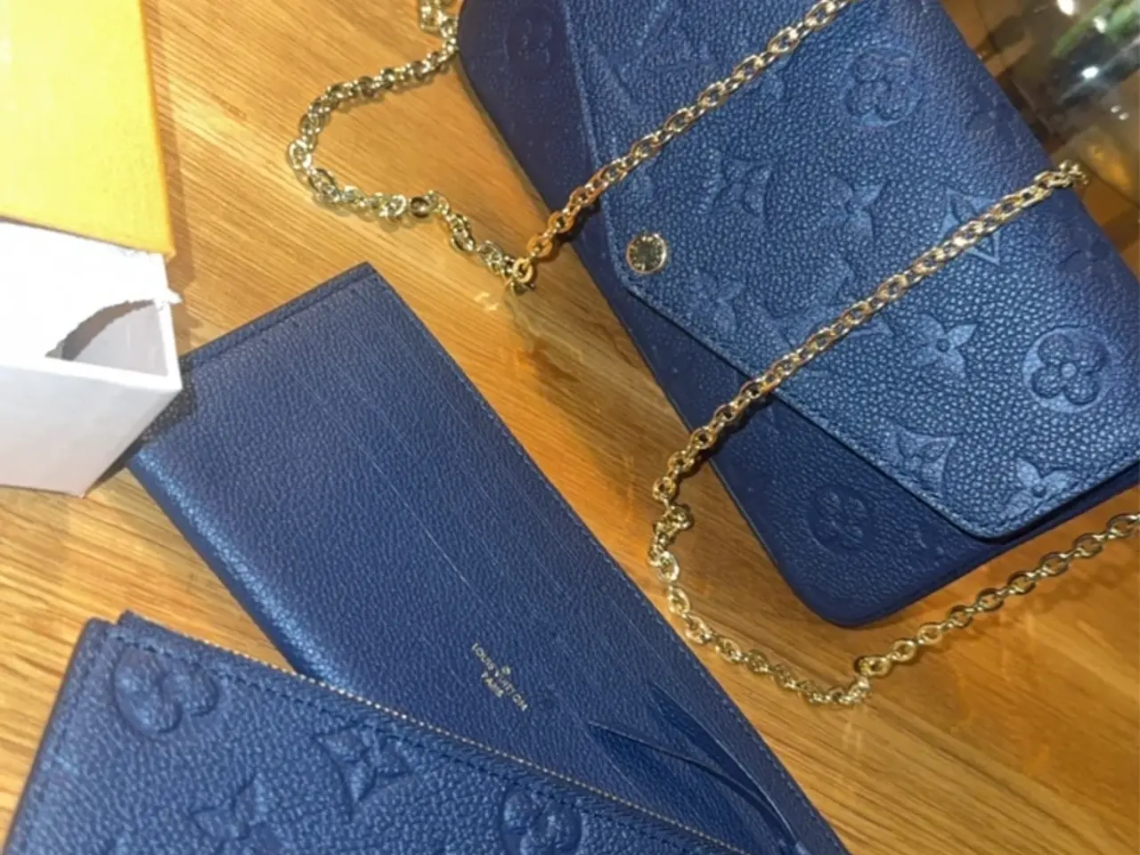 Billede 1 - Louis Vuitton - Dark blue 