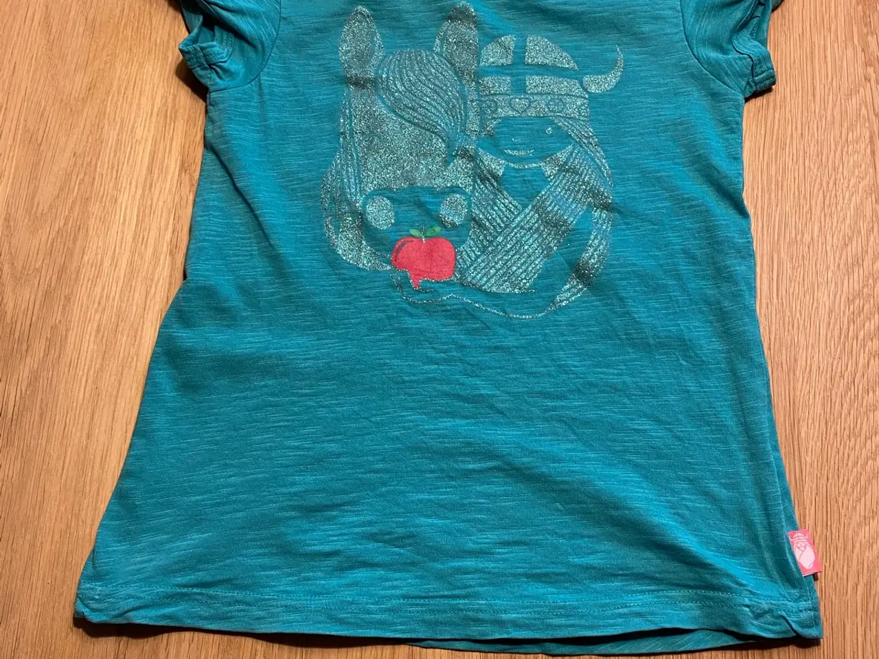 Billede 7 - Tshirt, shorts, leggings, badedragter, badekåbe