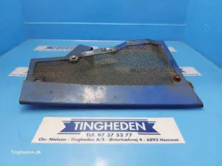 Ford 8210 Grill R. F0NN10N333AA11B