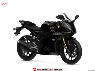 Yamaha YZF 125 R Tech Black