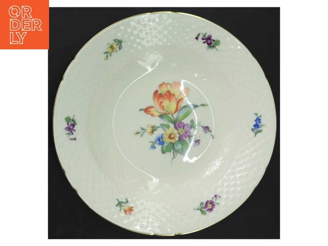 Billede 1 - B&G Saksisk blomst dyb tallerken (str. Ø 24,5x4 cm)