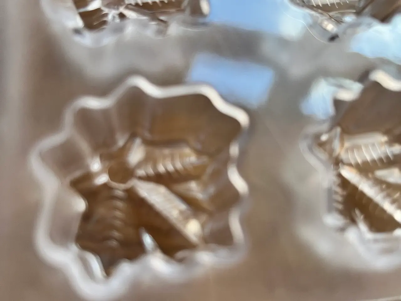 Billede 3 - Helt nye chokoladeforme med blad-facon