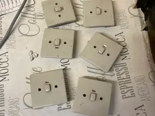 NES Afbryder 1. pol