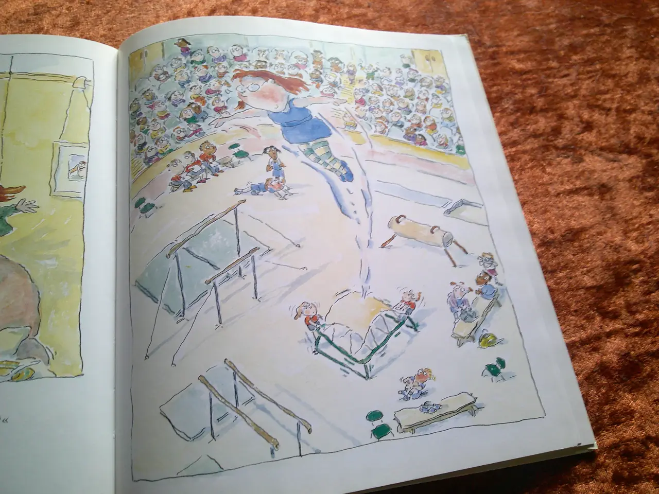 Billede 4 - Hvad i alverden ...?, Hazel Townson,