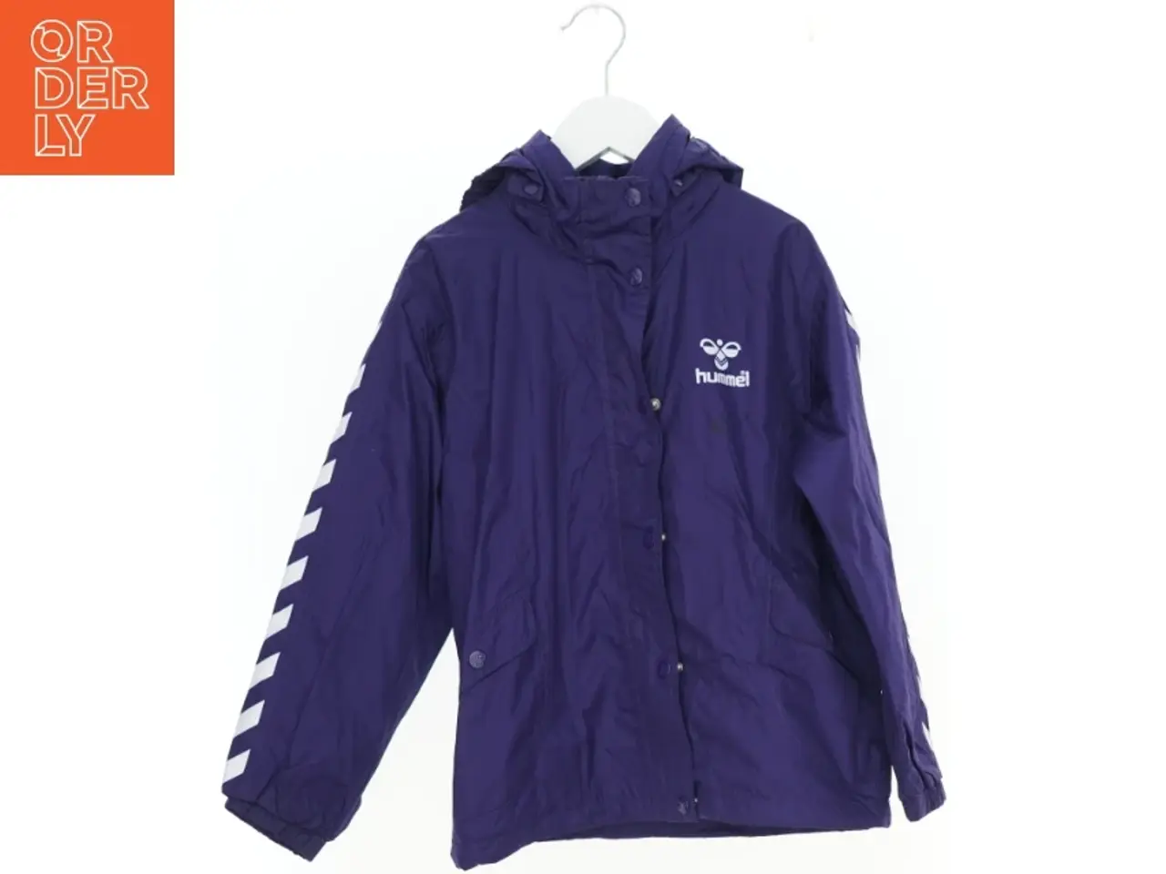Billede 1 - Regnjakke fra Hummel (str. 122 cm)
