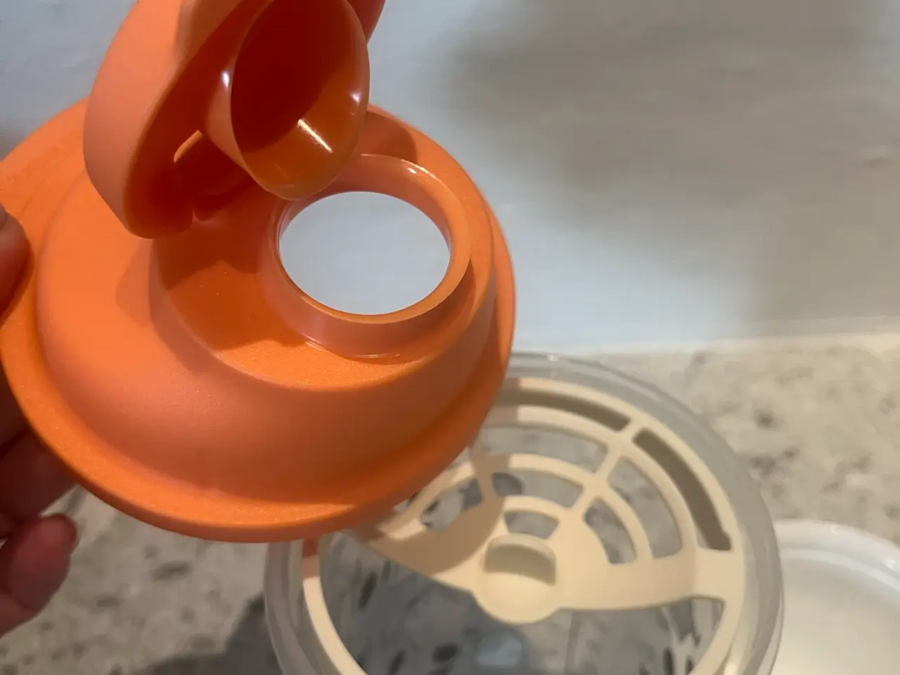 Billede 4 - Tupperware drikkedunk mm