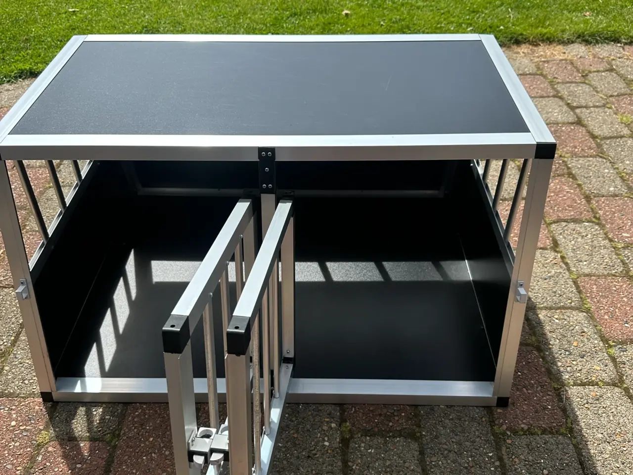 Billede 8 - Hundebur i aluminium – 89,5 x 69 x 50 cm for store