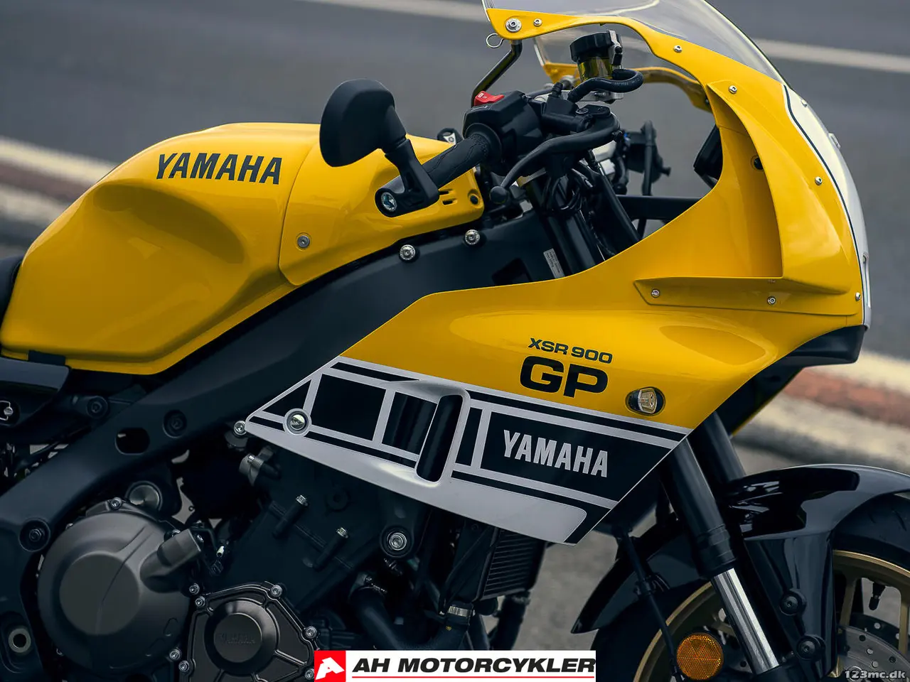 Billede 28 - Yamaha XSR 900 GP Legend Yellow