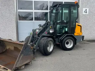 Giant D337T X-tra. Inkl. Skovl og pallegafler