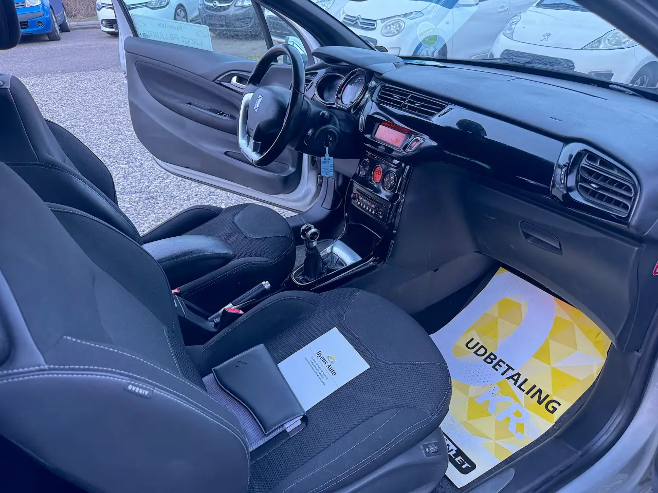 Billede 11 - Citroen DS3 Nysyn Meget Pæn Økonomisk