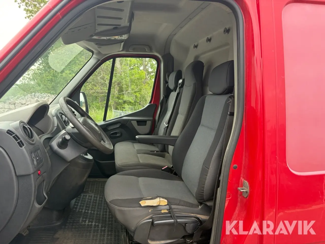 Billede 10 - Varebil Renault Master med reoler og arbejdsbord