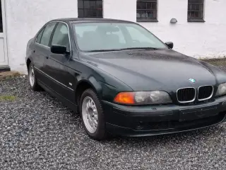 Rigtig fin BMW E39 520i/528i