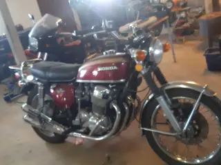 Ĥonda 750 four