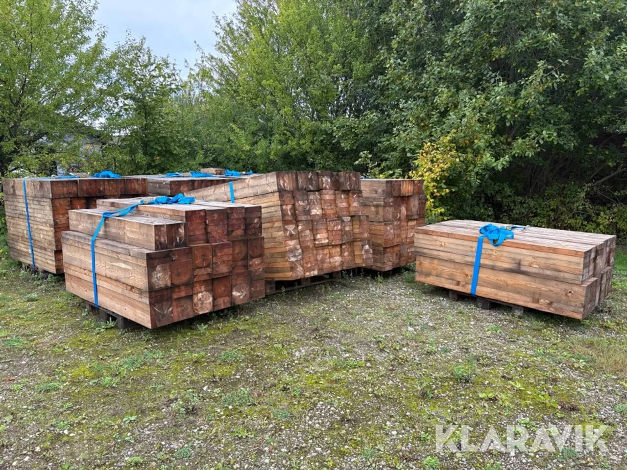 Billede 3 - Træbjælker - varmebehandlet fyrretræ / 135 styk