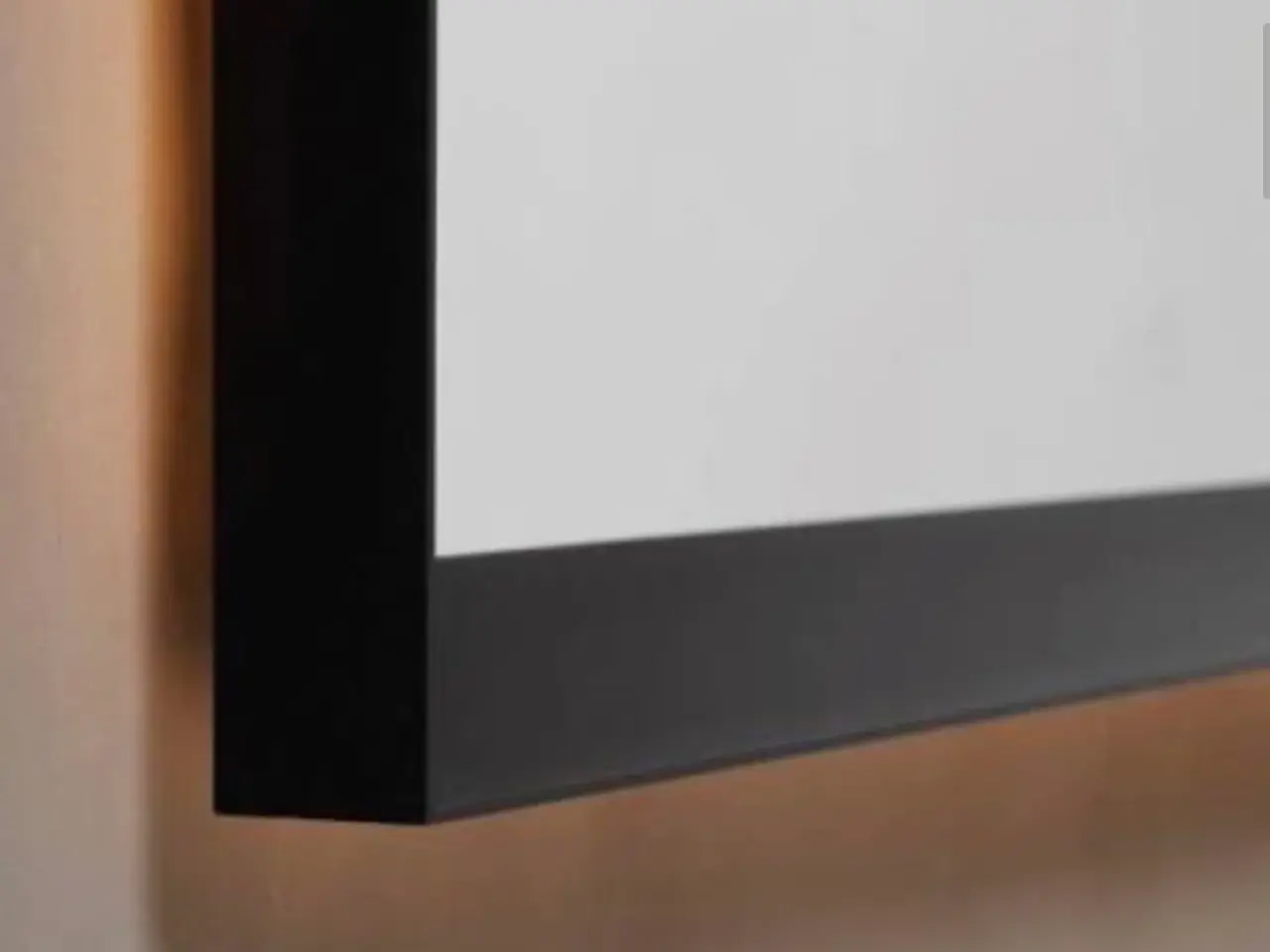 Billede 2 - Flot sort spejl med backlight