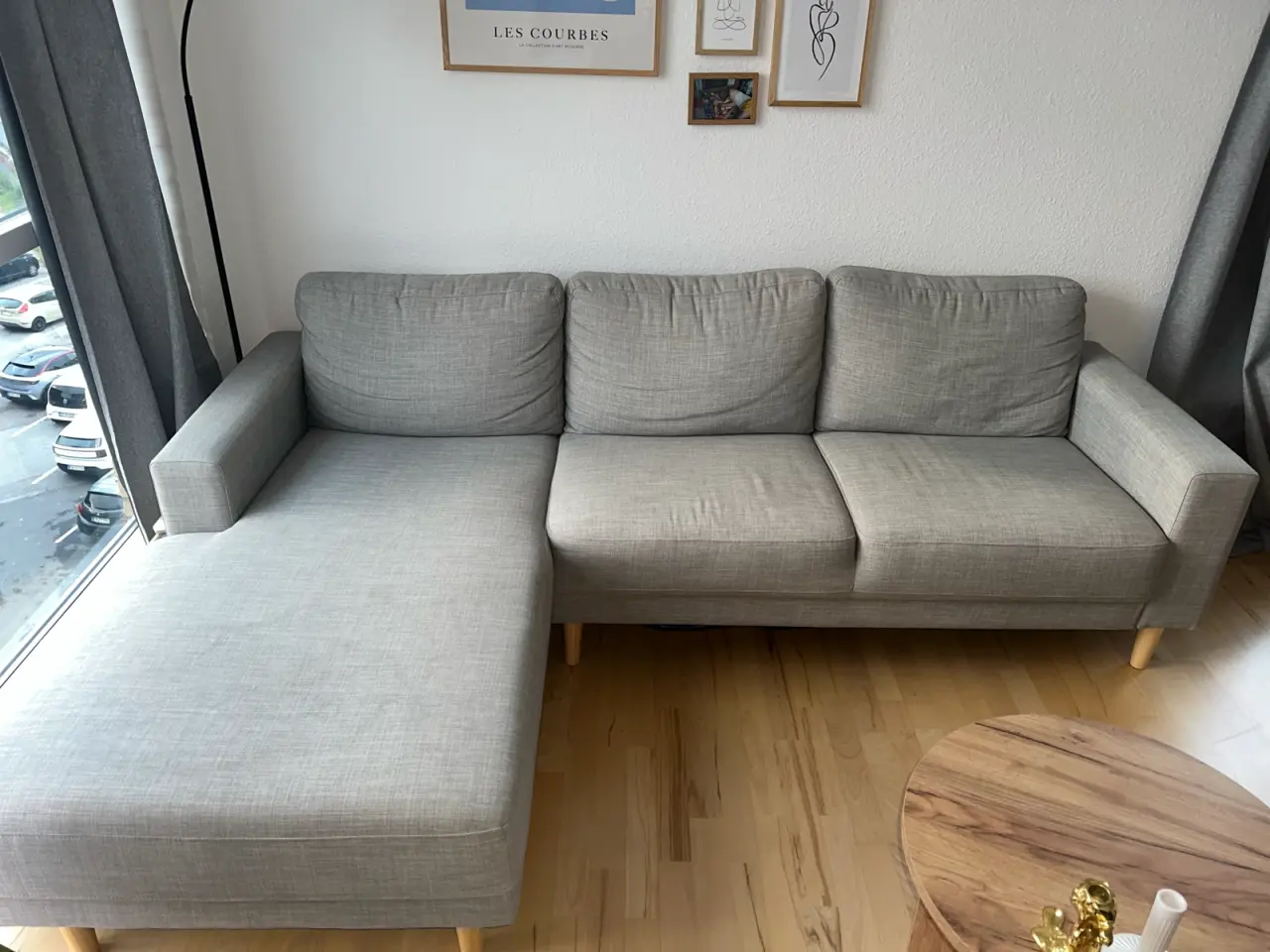 Billede 1 - Grå sofa med chaiselong
