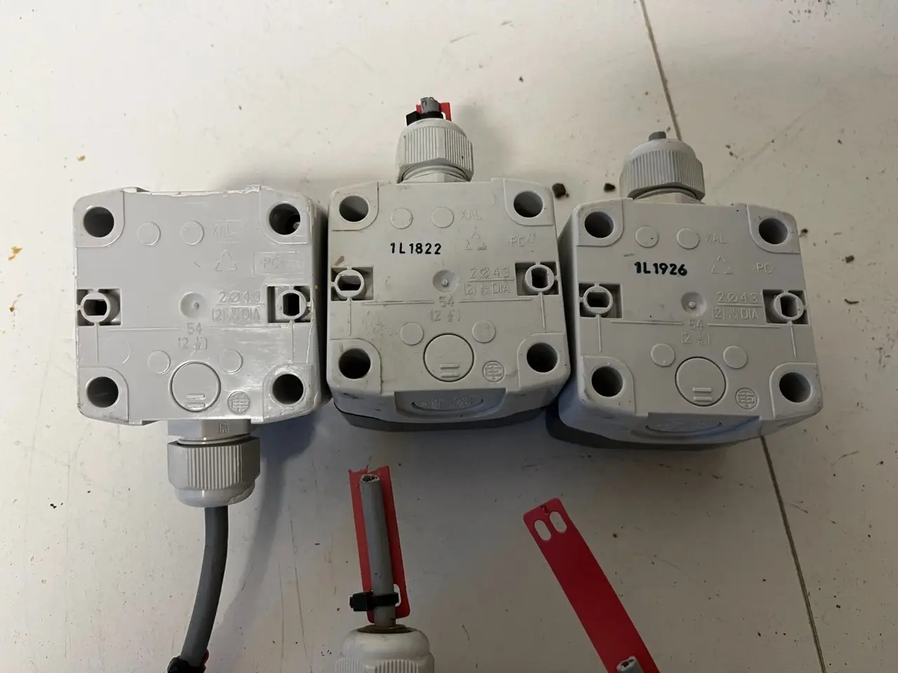 Billede 6 - 5x Schneider Electric Push Button Switches & kabel