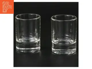 To små snapseglas (str. 6 cm)