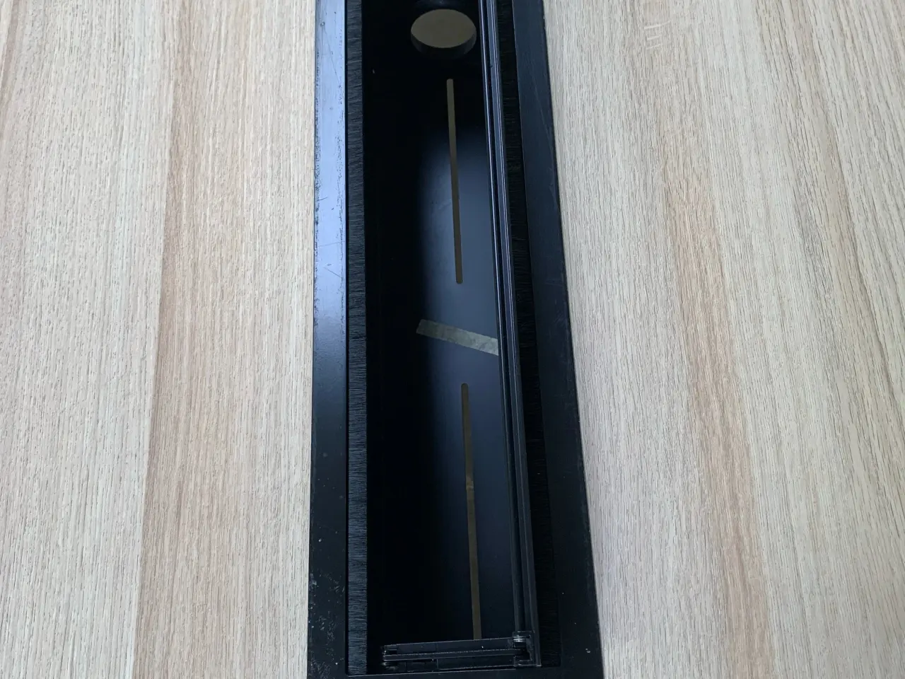 Billede 4 - Kinnarps Nexus Højbord – Natur/Sort Stel 200x100x90