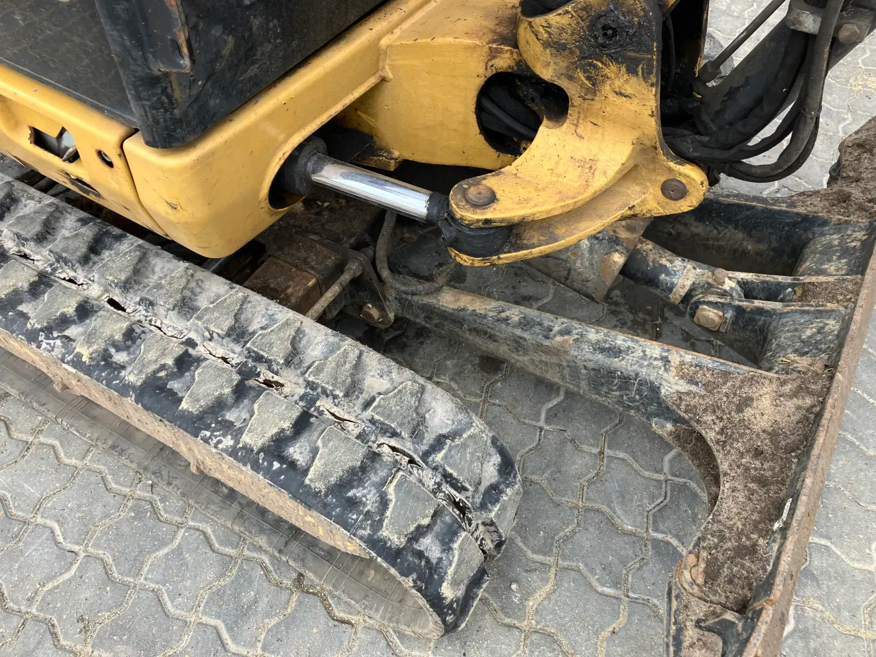 Billede 14 - CAT301.7. årg 2018.powertilt.2x propotionalstyring