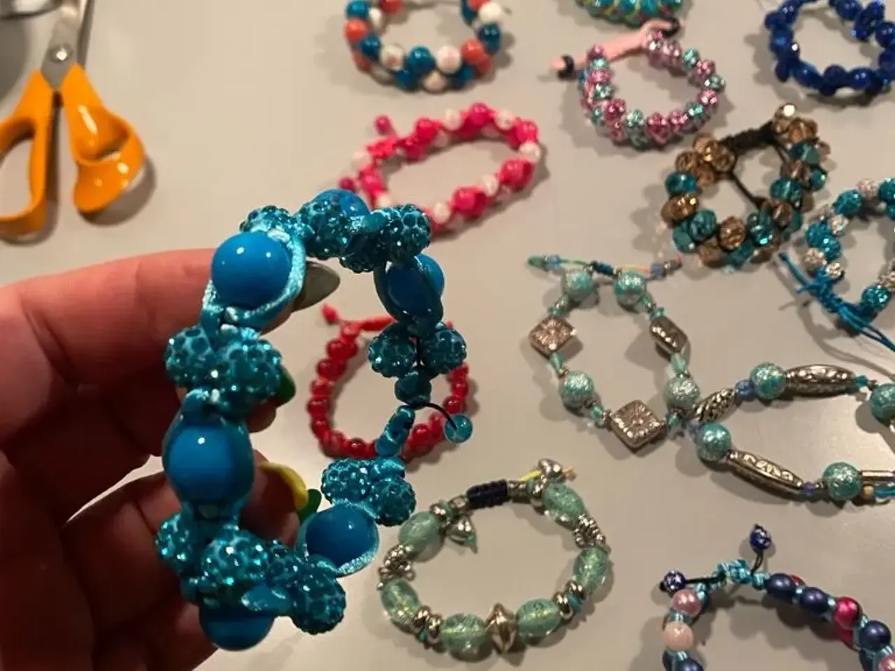 Billede 2 - Nye knyttede armbånd