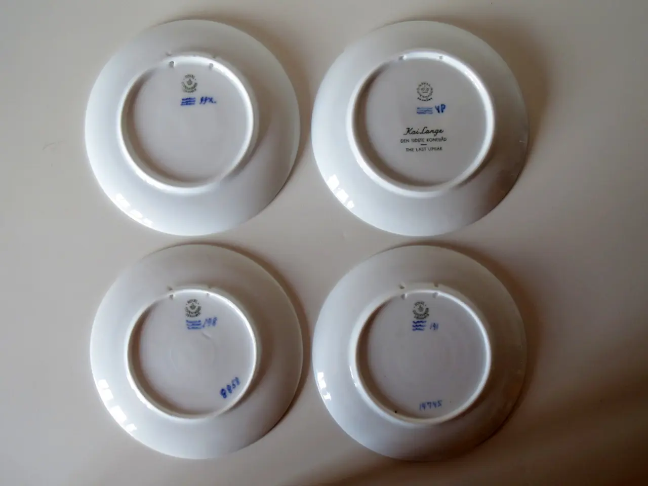 Billede 5 - Royal Copenhagen julekopper og platter