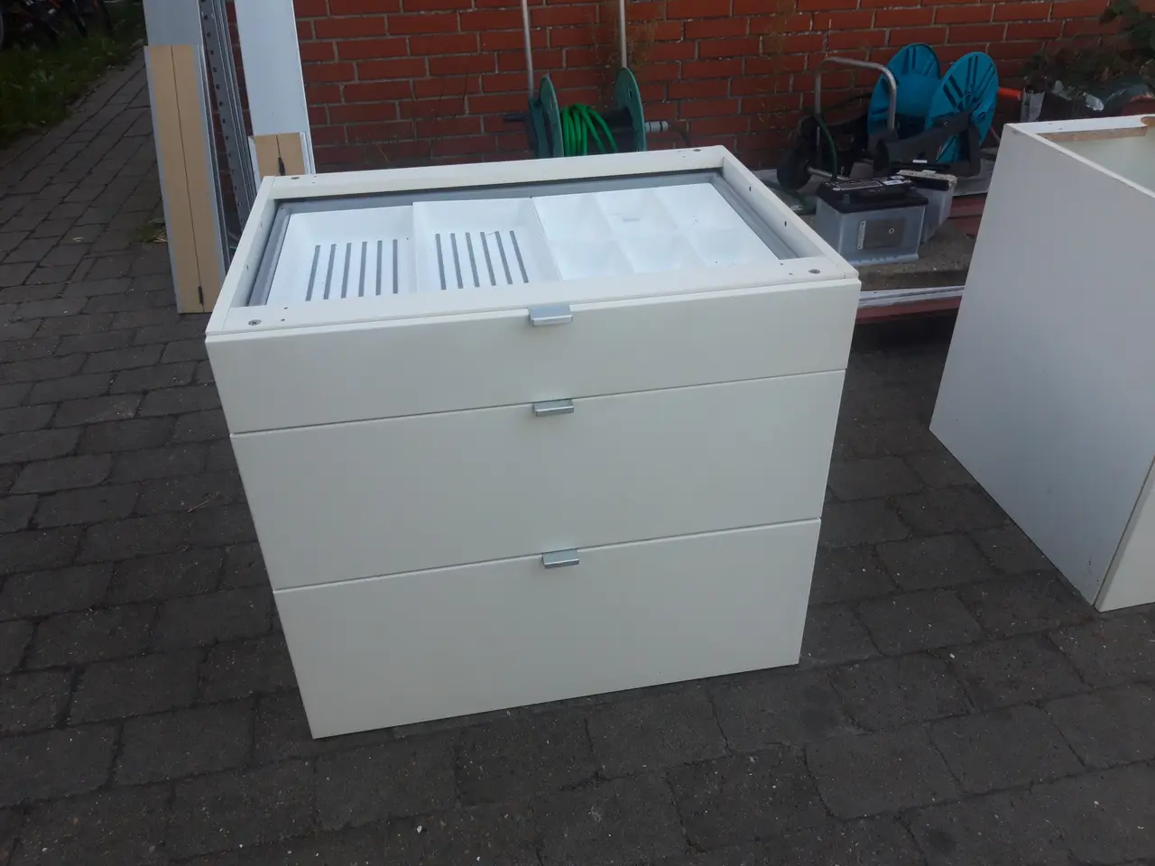 Billede 10 - Hvid Ikea køkken sælges