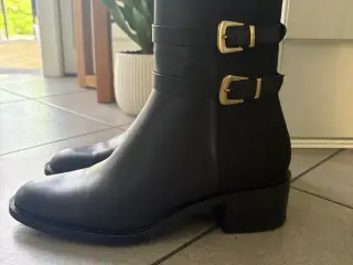 Flotte støvler fra ZARA