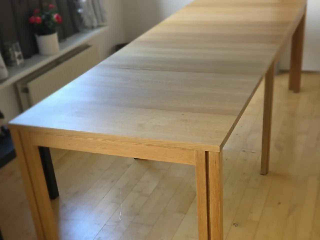 Billede 4 - Skovby spisebord model 23 i massiv eg sæbebeh