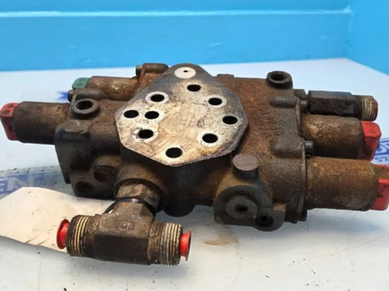 Billede 11 - New Holland T7.315 Hydraulikventil 87523105