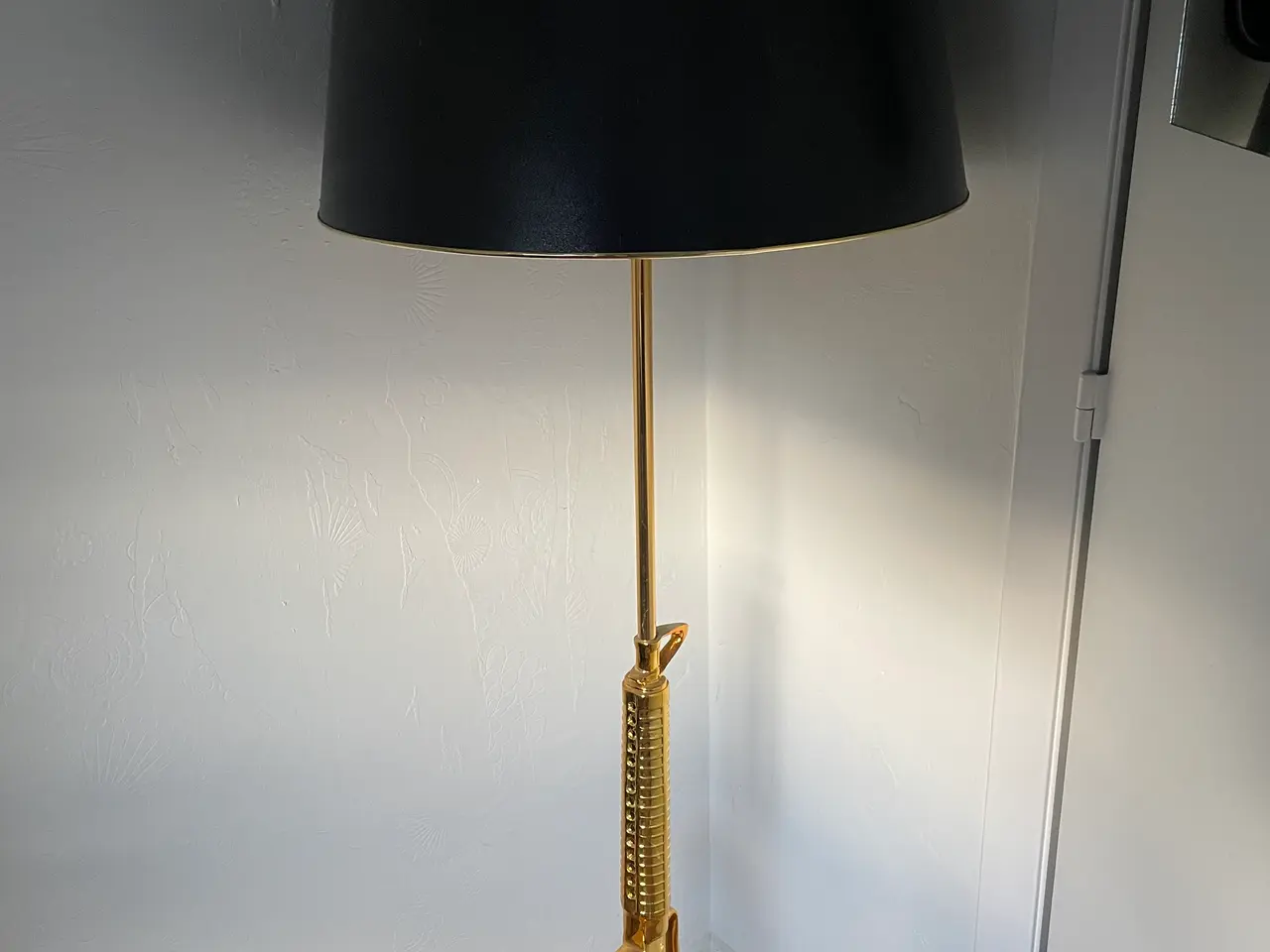 Billede 1 - Gulv lampe (kopi)