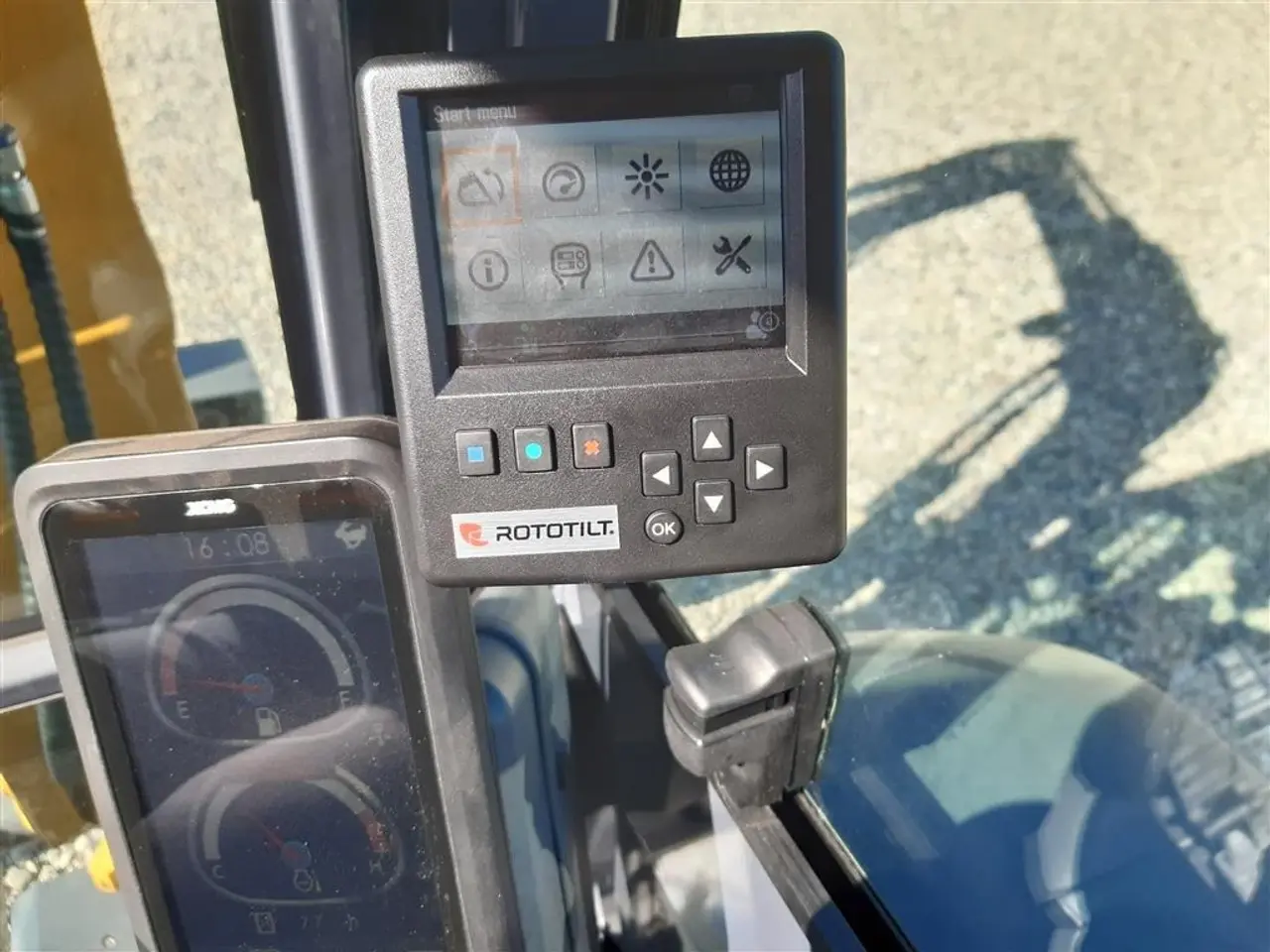 Billede 8 - XCMG xe27e med rototilt