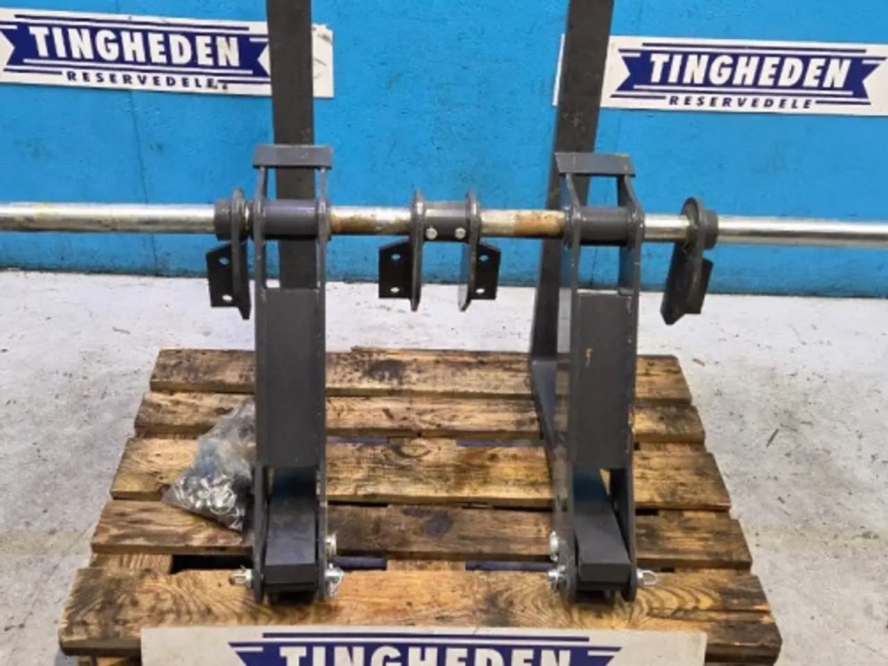 Billede 2 - New Holland B115C Pallegafler Kit 87310367