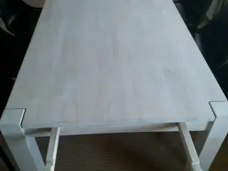 Spisebord eg