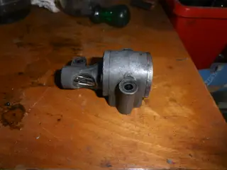 Købes SRM Oliepumpe BSA A10