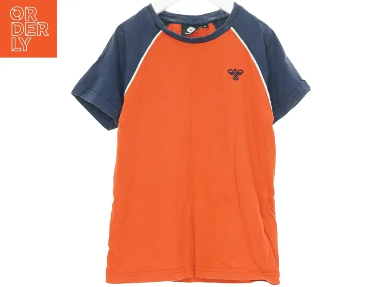 Billede 1 - T-Shirt fra Hummel (str. 110 cm)