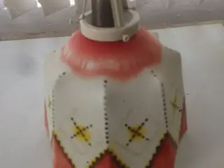 Gammel loftlampe med glas skærm