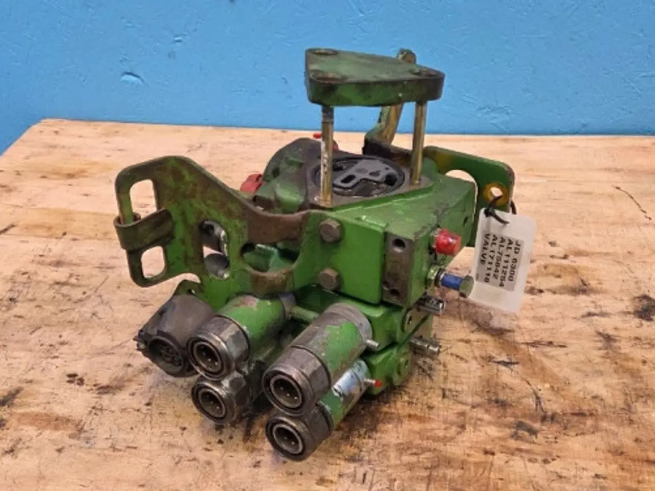 Billede 14 - John Deere 6300 Hydraulikventil AL111254