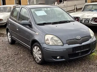 Toyota Yaris 2004