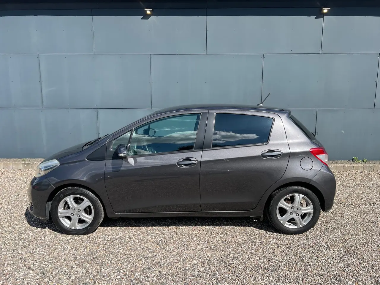 Billede 3 - Toyota Yaris 1,0 VVT-i T1