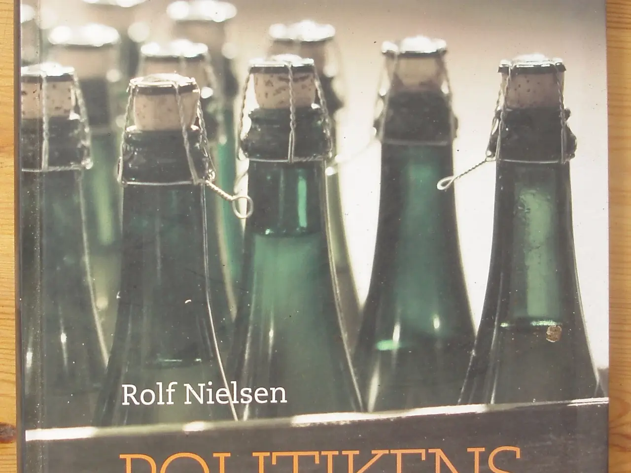 Billede 1 - Politikens bog om øl