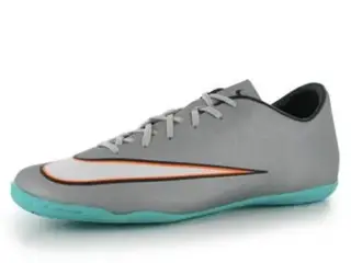 NIKE sko