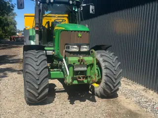 John deere 6620 med frontlift - 2