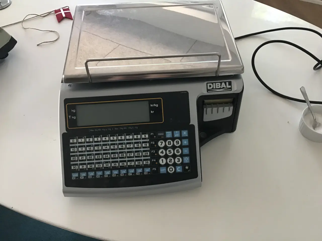 Billede 1 - Vægt med labels printer.