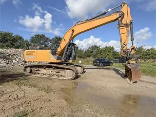 Case CX300 C - 31 ton - Lavt timetal / Low working hours