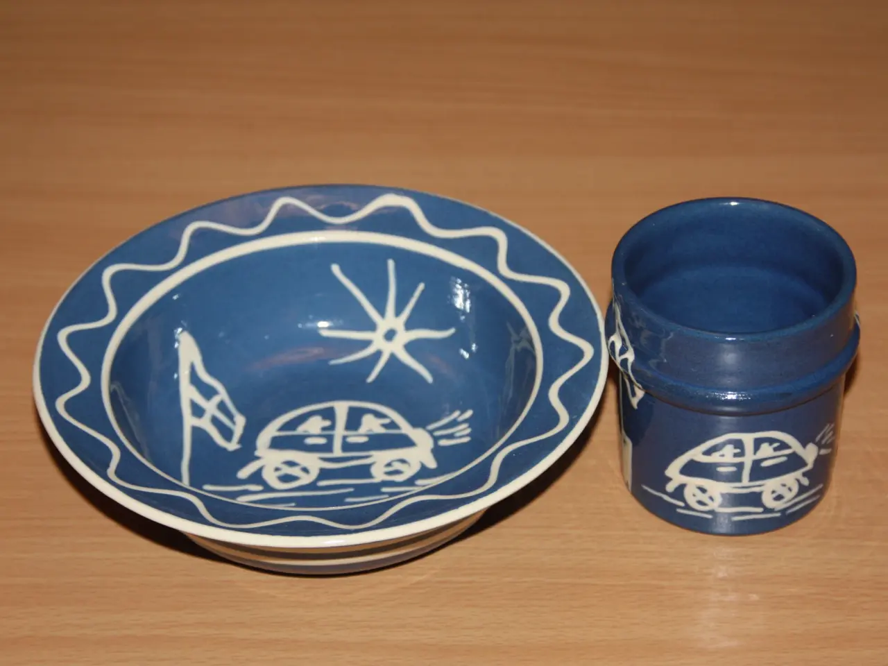 Billede 7 - Sorring Larvarefabrik kop samt skål diam. 17,5 cm
